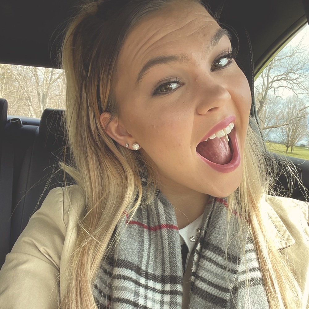 Meet your Posher, Joselyn